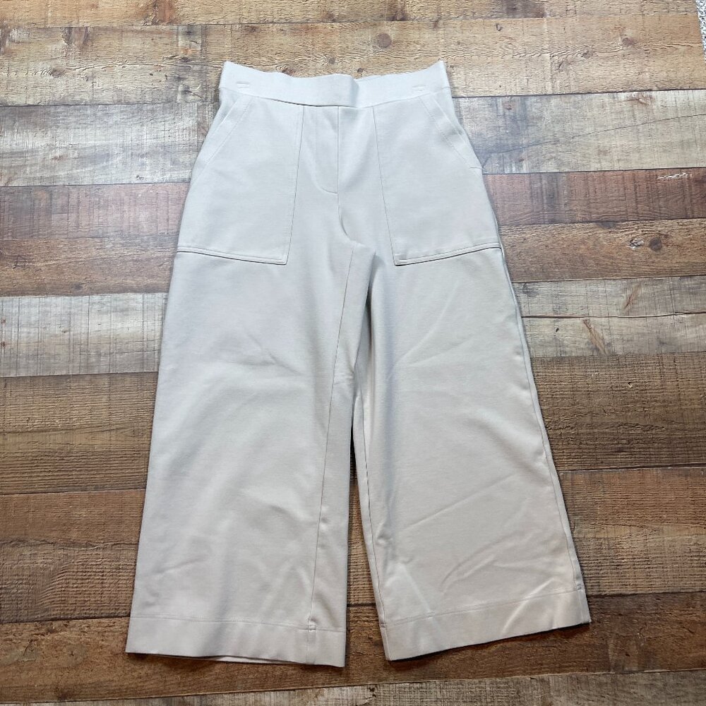 Jones & Co Tan Wide Leg Cropped Pants size Small